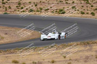 media/Jun-01-2025-CalClub SCCA (Sun) [[eae223c5dd]]/Group 3/Lap race/